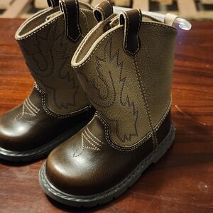 NWT Brown Kids Cowboy Boots